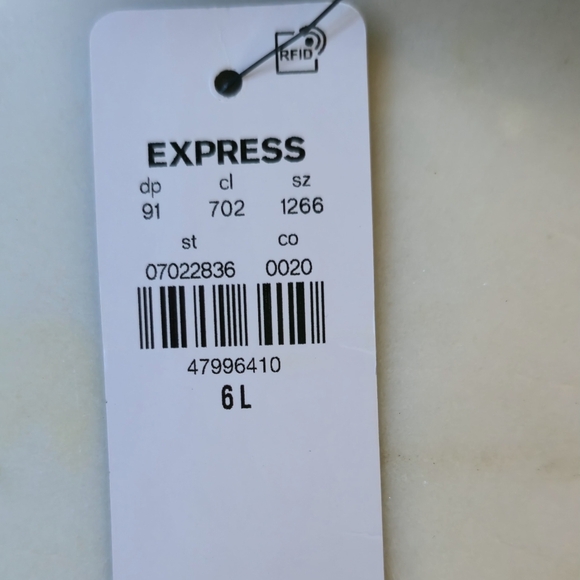 NWT EXPRESS Tuxedo Stripe Wide Leg Jeans Size 6L - Picture 16 of 16